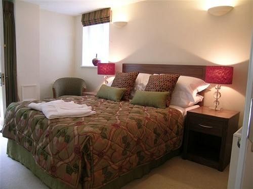 Bed and Breakfast Ye Olde Red Lion Newbury  Zewnętrze zdjęcie